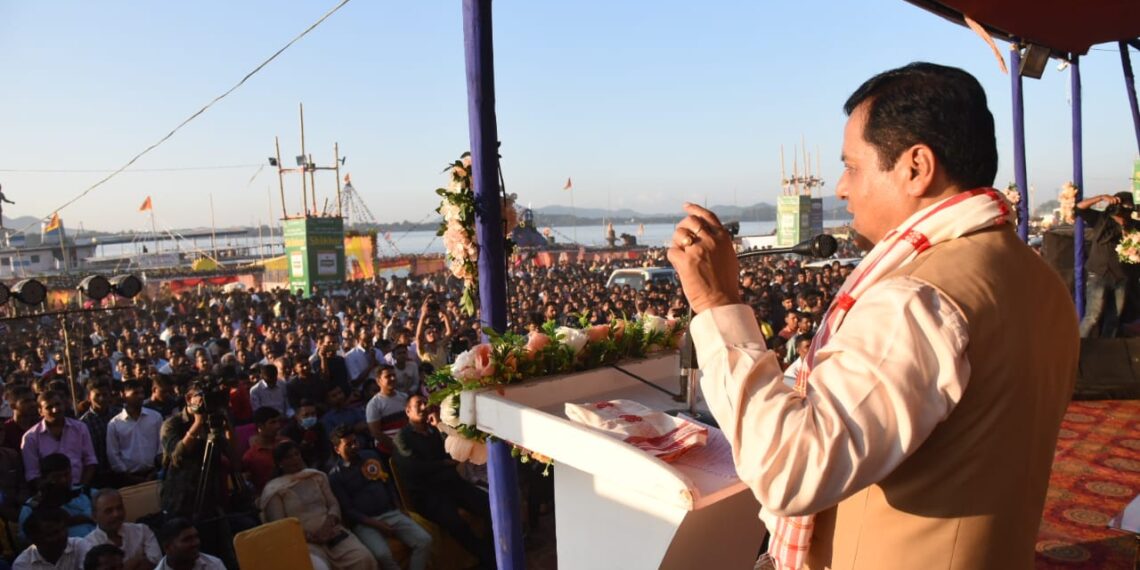 Union Minister Sarbananda Sonowal joins Chath Puja celebrations in Guwahati