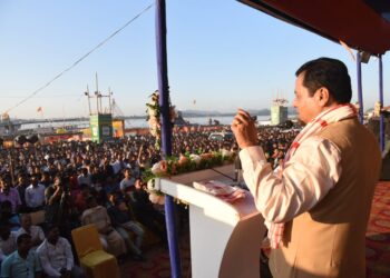 Union Minister Sarbananda Sonowal joins Chath Puja celebrations in Guwahati