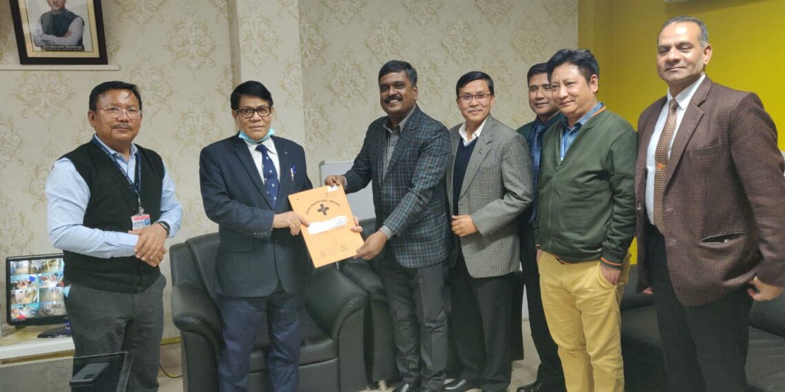 Indian Army sign agreement with Regional Institute of Medical Sciences for multi-specialty & super-specialty treatment of ex-servicemen of Manipur