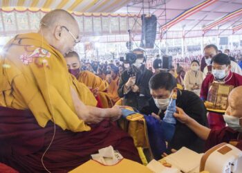 Arunachal Pradesh chief minister Pema Khandu blessed by Dalai Lama