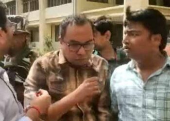 Proshanta Kumar Halder, Bangladesh banker