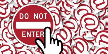 Freedom House scores Bangladesh 41/100 in internet freedom