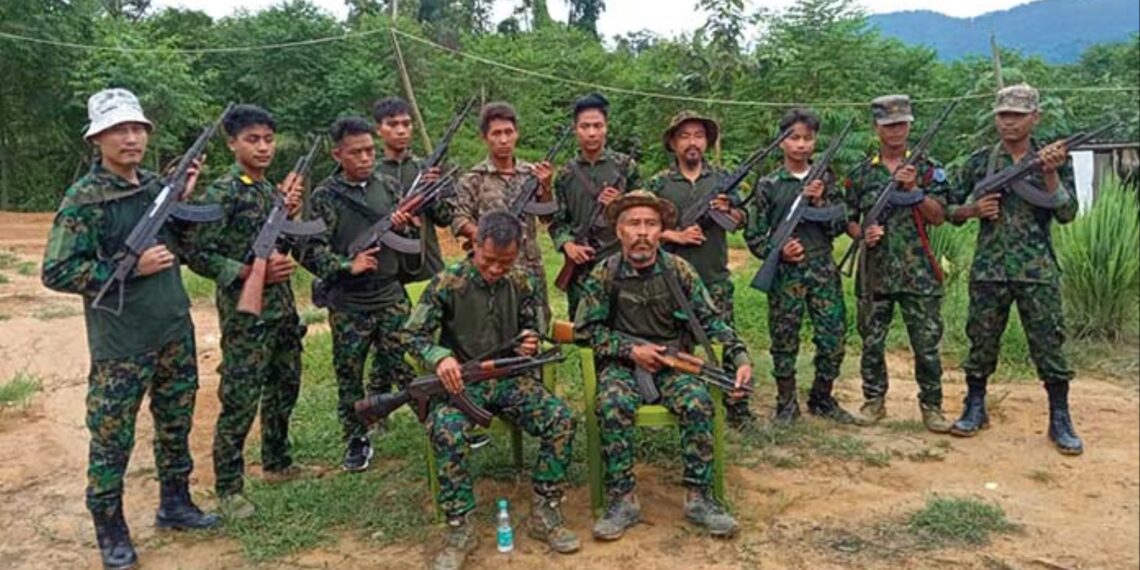 NSCN (R) welcomes 12 NSCN (K) cadres into fold in Nagaland’s Tizit