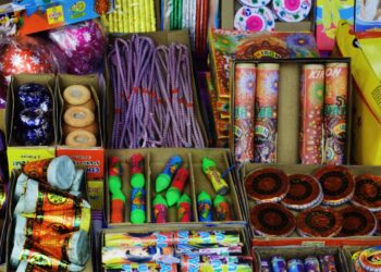 No firecrackers in Guwahati after 10 pm on Diwali: District administration
