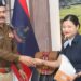 Mizoram Police rewards airline staffer for role in major contraband, arm seizure