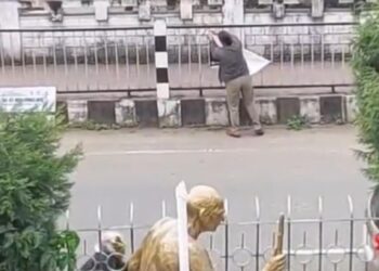 KSU’s Mukroh firing remembrance banners pulled down by police in Shillong