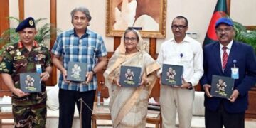 Awami League MP Arafat has no problem hobnobbing with Shibir activist now a Kalyan Party leader