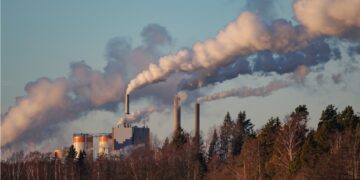 Air quality divide: China’s clean air success vs. India’s winter haze crisis