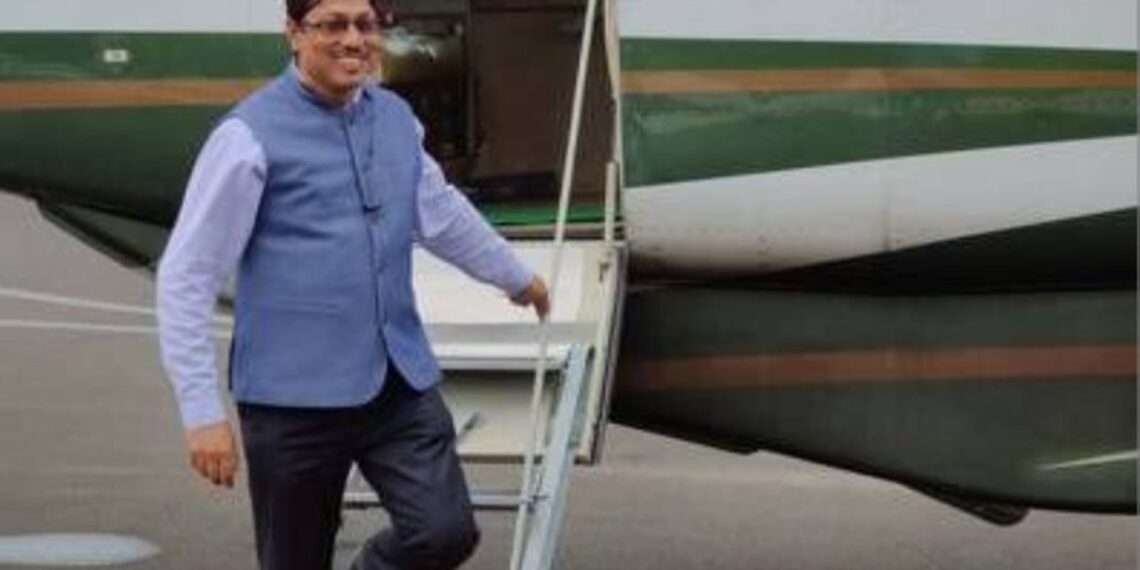 Chief Airport officer of Guwahati LGBI airport garners acclaim in aerospace & defence sector