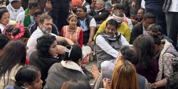 Congress stages sit-in after Rahul Gandhi alleges denied access to Batadrava Than in Nagaon