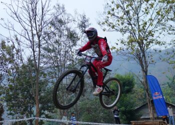Riders conquer steep terrain at 4th Assam Downhill Championship in Guwahati