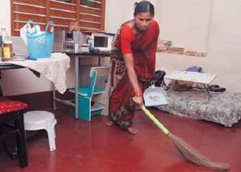 Domestic workers deserve workplace benefits in India