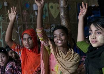 Rohingya refugee women survive on the edge