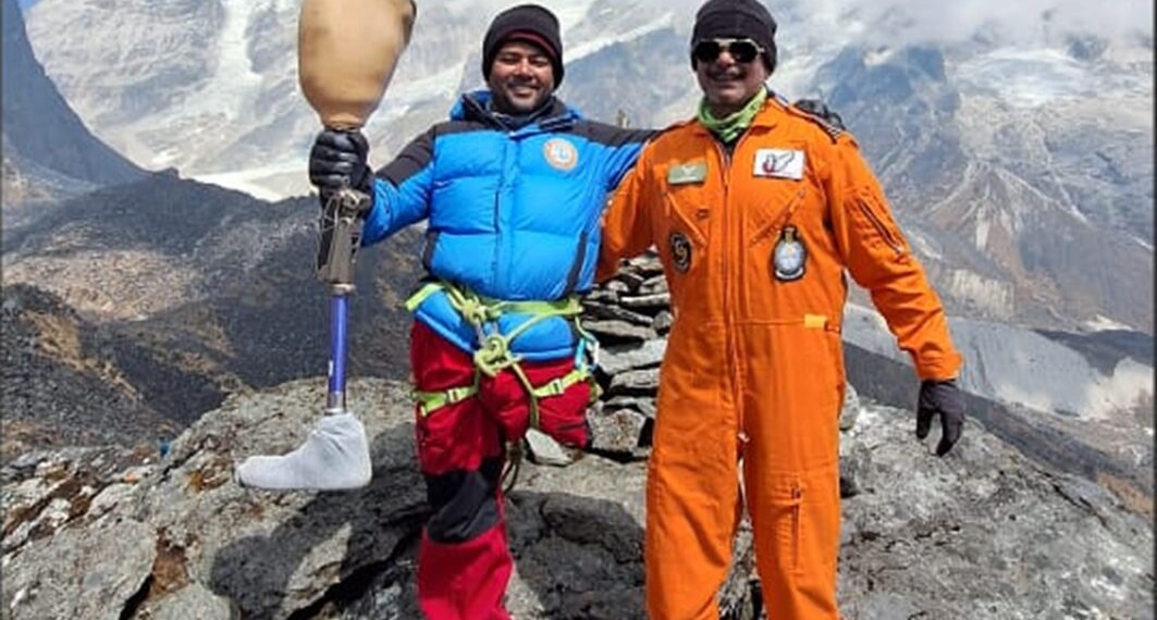 Amputee scales Mount Rhenock in Sikkim; sets world record by unfurling largest Tricolour atop