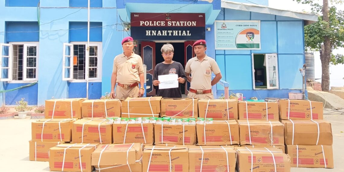 Mizoram police foils explosive smuggling bid to Myanmar, seizes 8,00 gelatin sticks, 1500 detonators