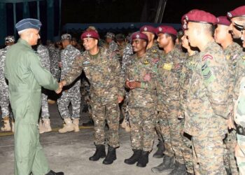 Assam: Eastern Air Command chief Surat Singh visits Jorhat Air Base, celebrates Diwali with air warriors