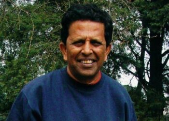 Shah Rukh Khan’s favourite teacher at St. Columbus, Brother Eric Steve D’Souza, passes away