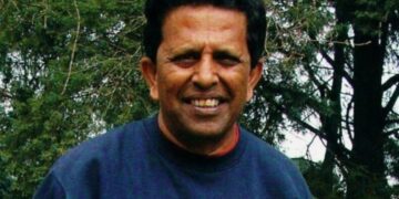 Shah Rukh Khan’s favourite teacher at St. Columbus, Brother Eric Steve D’Souza, passes away