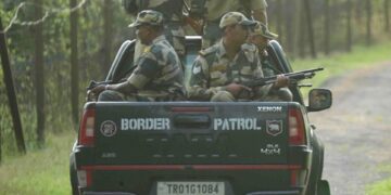 A file photo of BSF troop in Indo-Bangla border in Tripura (BSF_Tripura/X)