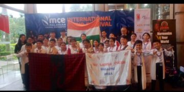 KC Lights choir group