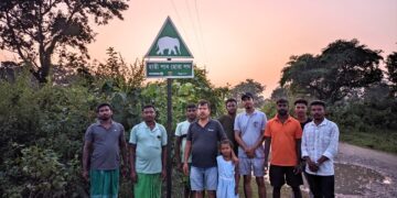 Aaranyak installs signage to address Human-Elephant Conflict in Assam