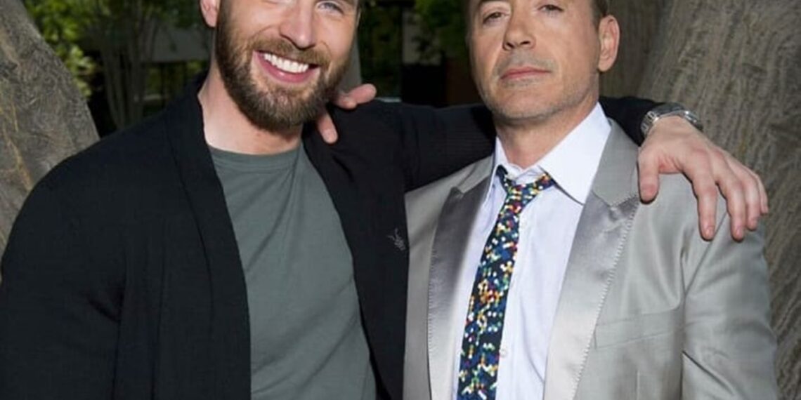 Hollywood stars Chris Evans and Robert Downey Jr (robertdowney.ig/Instagram)