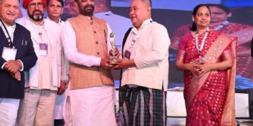 Arunachal Pradesh mushroom grower bags ‘Millionaire Farmer of India District Award’