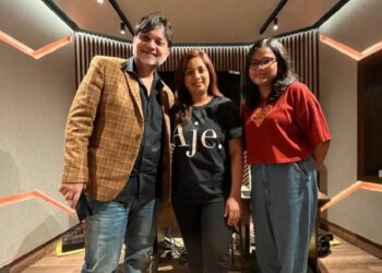 Ahead of Agartala show, Shreya Ghoshal records song for Srijit Mukherji’s film Winkle Twinkle