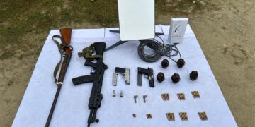 The Indian Army recently seized arms and ammunition and a satellite antenna (Spearcorps/X)