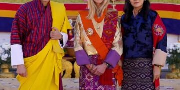 Bhutan King honours Apple Inc co-founder Laurence Powell Jobs with GNM Medal