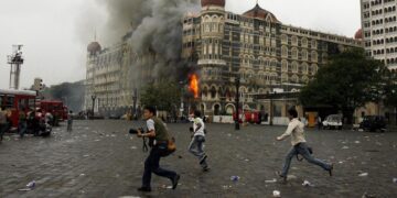 A file photo of Taj Hotel during the 2008 terror attack in Mumbai (SumitHansd/X)
