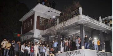 Criminals take over leadership of student movement in Bangladesh