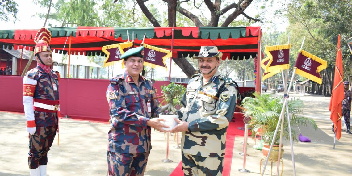 A filw photo of the High-level sector commander-level coordination meeting between BSF and BGB