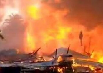 Meghalaya: 15 shops gutted in fire in Williamnagar market