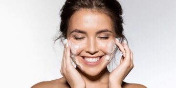 Skin care: 6 tips for healthy and glowing skin