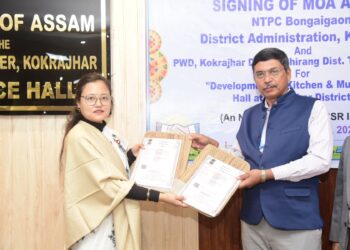 A MoA was signed between NTPC Bongaigaon, the Kokrajhar district administration and the PWD of the Kokrajhar and Chirang District Territorial Division (PIB_Guwahati/X)
