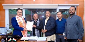 BJP MLA Sanbor Shullai along with other party leaders meets Union Miniter Kiren Rijiju