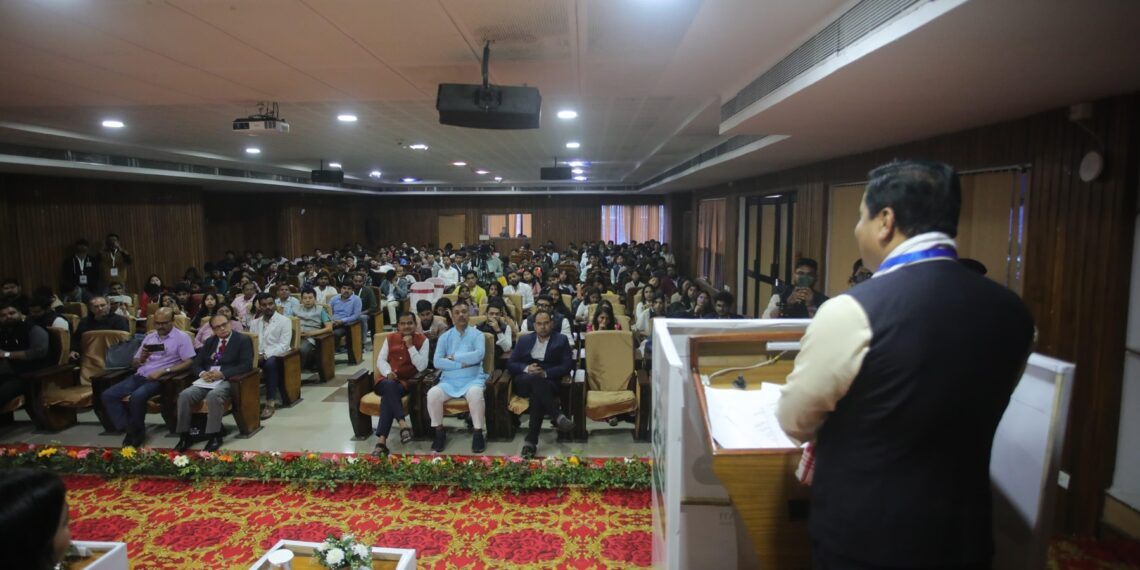 Sonowal engages with students at ‘Think India North-East Summit 2025’ at IIT Guwahati
