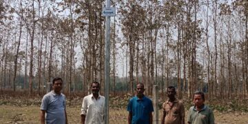 Aaranyak installs 25 solar street lights in HEC-hit villages in Goalpara, West Garo Hills