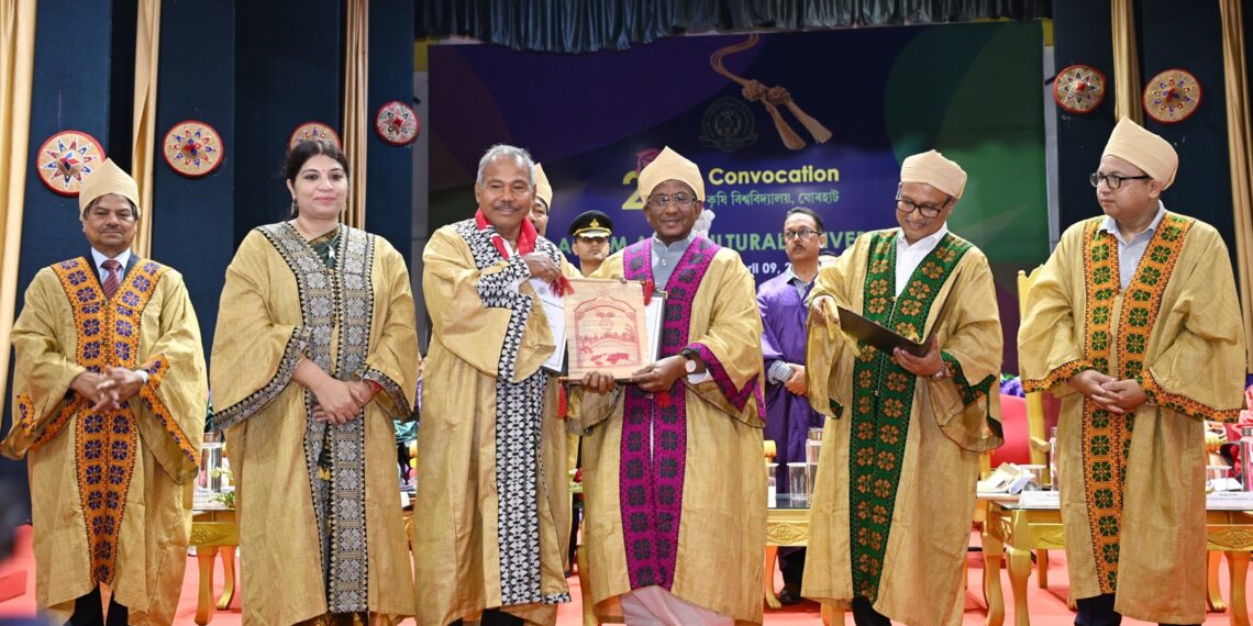 Agricultural development key to India’s future: Assam Governor at AAU convocation