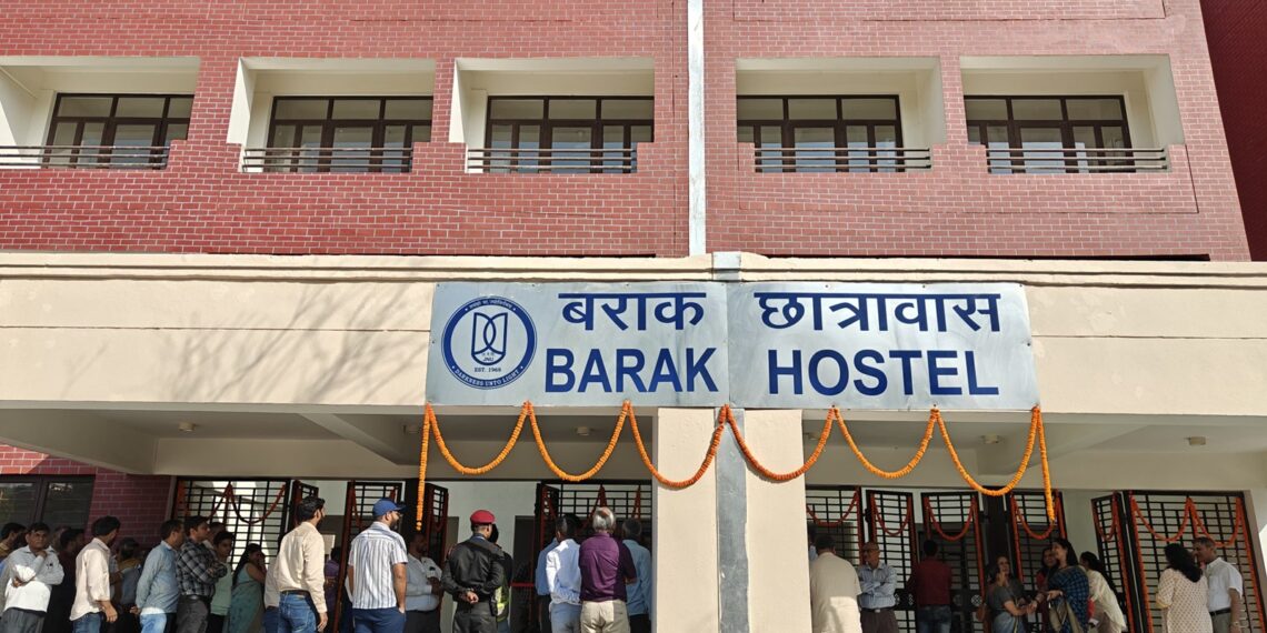 Barak Hostel in JNU campus (JNU_official_50/X)