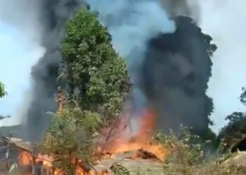 Several houses were set on fire in Manipur on Wednesday