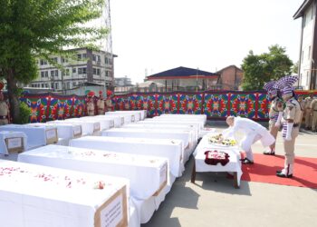 Home Minister Amit Shah pays respect to the deceased of the Pahalgam terror attack