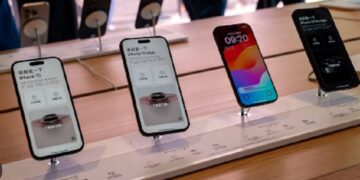 Apple to assemble all US-bound iPhones in India by next year