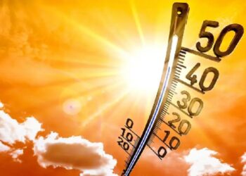 Why India may suffer longer heatwaves and floods this year