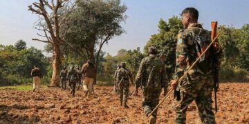 At least 27 Naxalites were killed in a major gunfight with security forces (X)