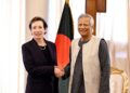 American Chargé d’Affaires Tracey Ann Jacobson with Bangladesh interim government chief Yunus (ChiefAdviserGoP/X)