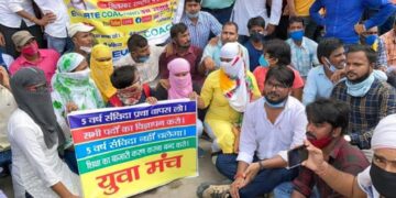 India out of work: Unemployed youth become ‘discouraged workers’.