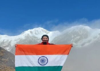 Rifiness Warjri becomes third woman from Meghalaya to scale Mt Everest