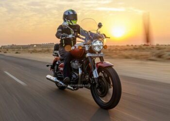 Govt proposes to make two helmets mandatory for new two-wheelers